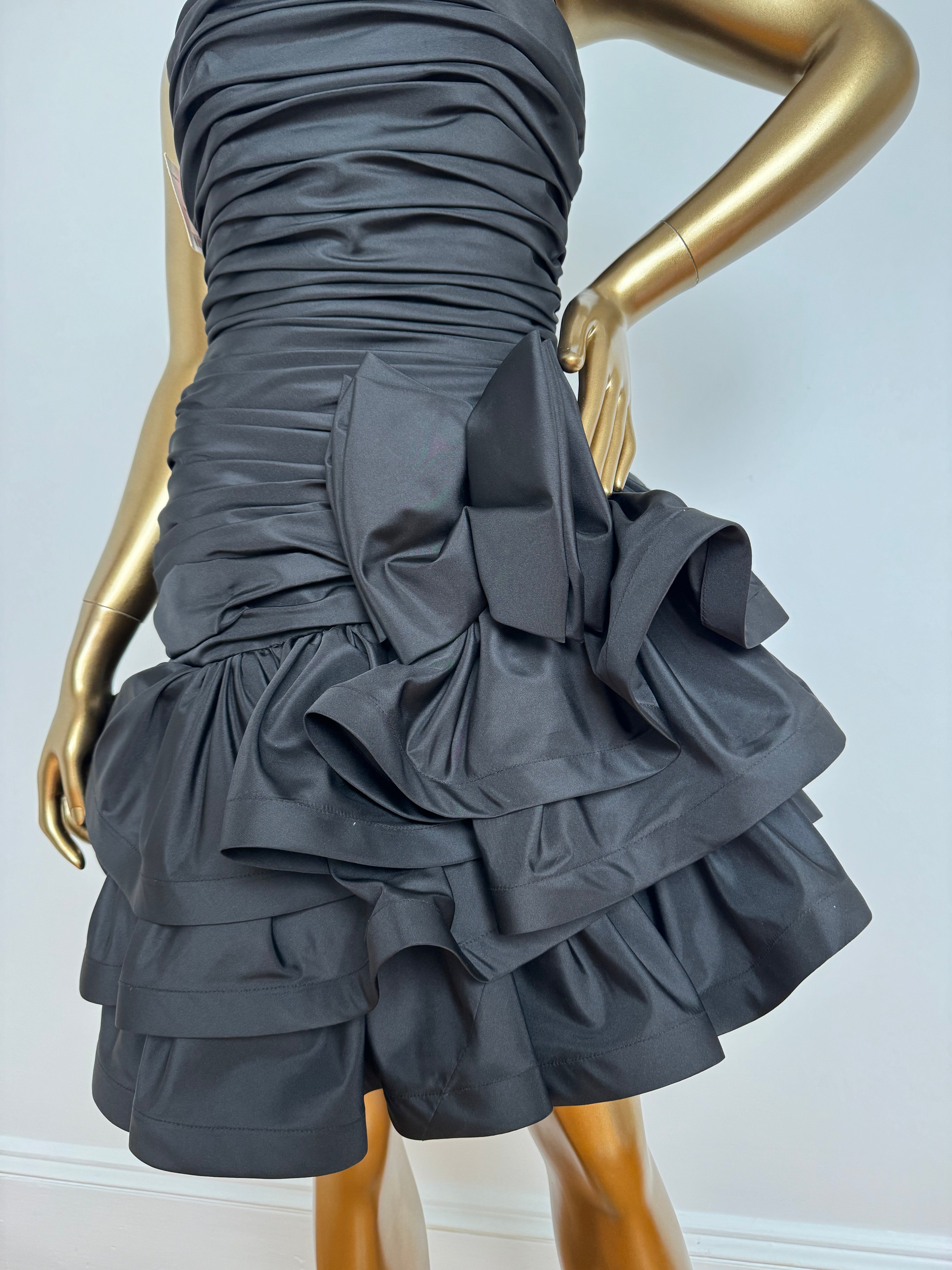 New w Tag 1980s Strapless Ruffle Cocktail Dress Maximal